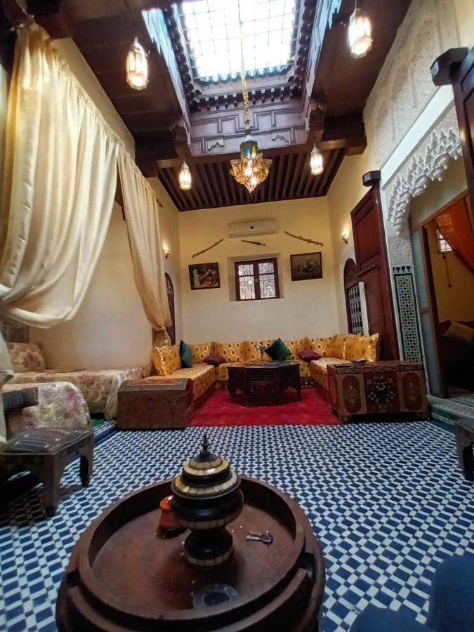 Riad Avec Terrasse Privee Et Piscine Partagee A 300M Fes Luaran gambar