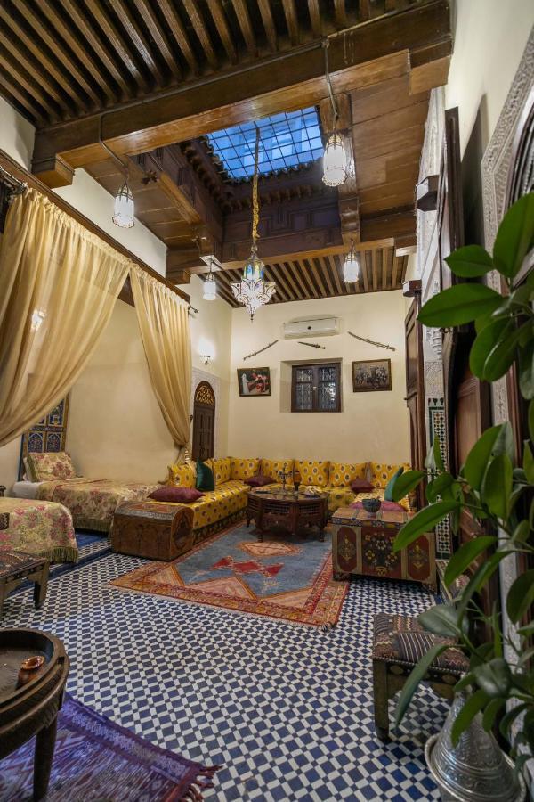 Riad Avec Terrasse Privee Et Piscine Partagee A 300M Fes Luaran gambar