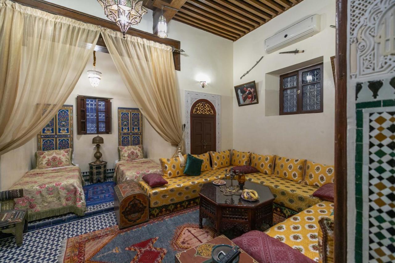Riad Avec Terrasse Privee Et Piscine Partagee A 300M Fes Luaran gambar
