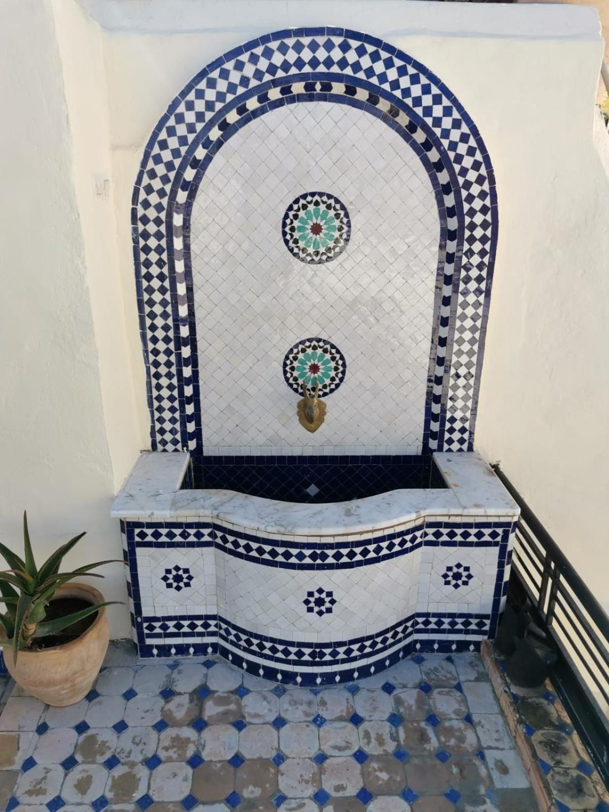 Riad Avec Terrasse Privee Et Piscine Partagee A 300M Fes Luaran gambar